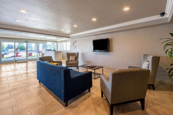 Comfort Inn Gilroy image 5